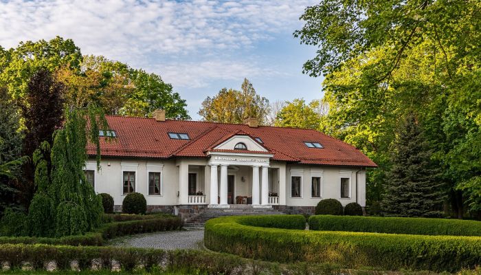 Kaštieľ na predaj Przedbórz, województwo łódzkie,  Poľsko