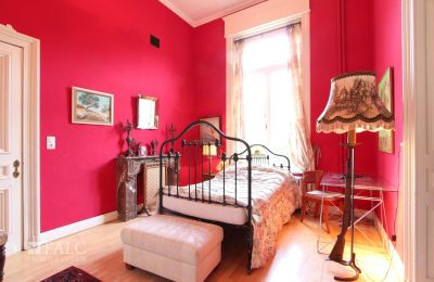 Zámok na predaj Fays, Wallonie, Zweites Schlafzimmer im EG