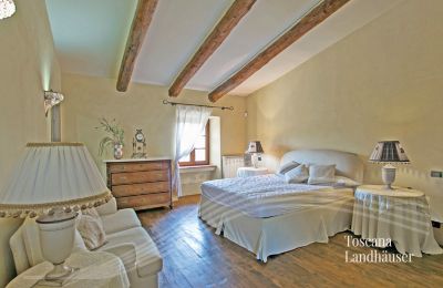 Vidiecky dom na predaj Sarteano, Toscana:  RIF 3005 Schlafzimmer 2