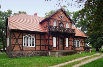 Kaštieľ na predaj województwo wielkopolskie, Pohľad zboku