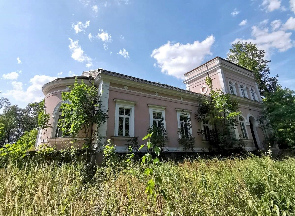 Fotky Gutshaus in Lubiatów, südlich der Stadt Lodz