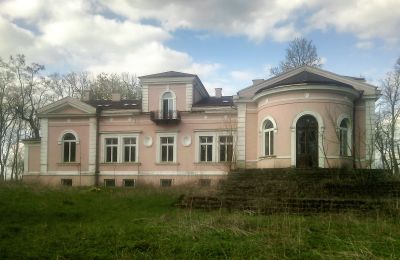 Kaštieľ na predaj Lubiatów, Dwór w Lubiatowie, województwo łódzkie, Pohľad zo zadnej strany
