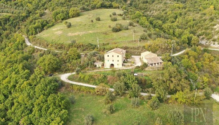 Statok na predaj 06019 Pierantonio, Umbria,  Taliansko