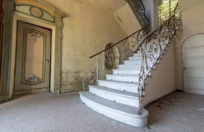 Historická vila na predaj 28838 Stresa, Via Giuseppe Mazzini, Piemont:  Chodba