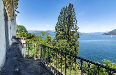 Historická vila na predaj 28838 Stresa, Via Giuseppe Mazzini, Piemont, Terasa