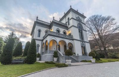 Historická vila na predaj 28040 Lesa, Piemont, Exteriérový pohľad