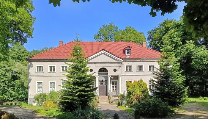 Zámok na predaj Sławnikowice, województwo dolnośląskie,  Poľsko