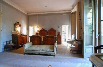 Historická vila na predaj Golasecca, Lombardsko, Spálňa