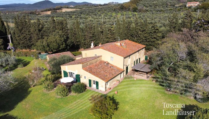 Vidiecky dom na predaj Castagneto Carducci, Toscana,  Taliansko