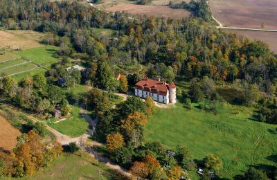Historické nehnuteľnosti, Kaštieľ Vormsāte na západe Lotyšska
