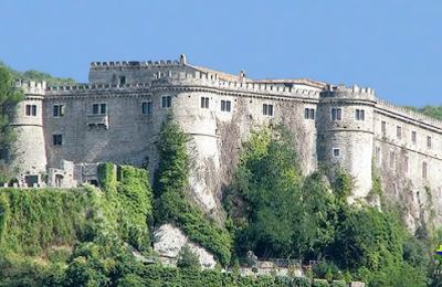 Hrad na predaj Abruzzo:  Exteriérový pohľad