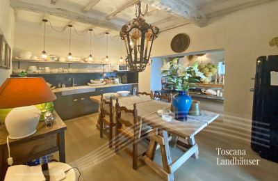 Vidiecky dom na predaj Loro Ciuffenna, Toscana:  RIF 3098 Küche mit Essbereich