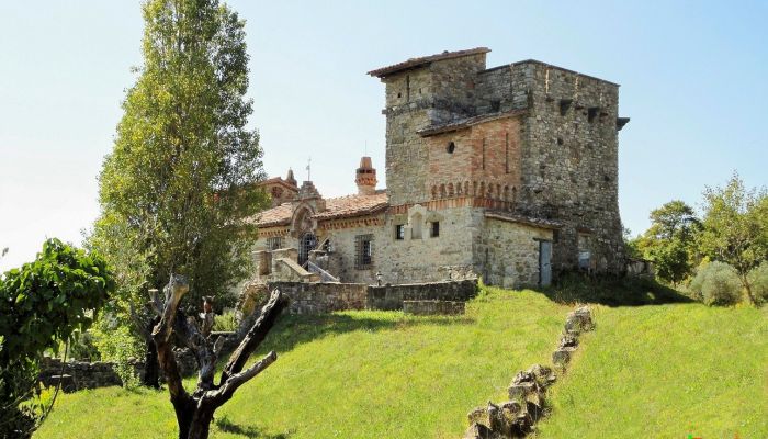 Hrad na predaj 06059 Todi, Umbria,  Taliansko