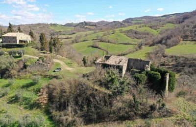 Hrad na predaj 06026 Pietralunga, Umbria:  