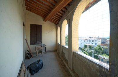 Mestský dom na predaj 06019 Umbertide, Piazza 25 Aprile, Umbria:  