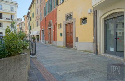 Mestský dom na predaj 06019 Umbertide, Piazza 25 Aprile, Umbria:  