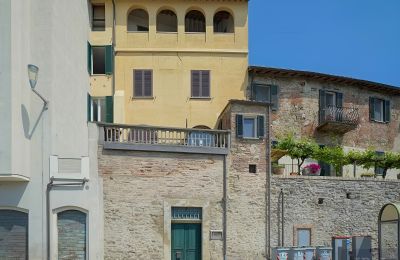 Meštiansky dom na predaj 06019 Umbertide, Piazza 25 Aprile, Umbria, Exteriérový pohľad