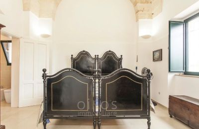 Historická vila na predaj Oria, Puglia:  Spálňa