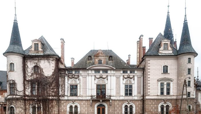 Kaštieľ kultúrneho významu v Poľsku: Kaštieľ Bożków, Dolné Sliezsko