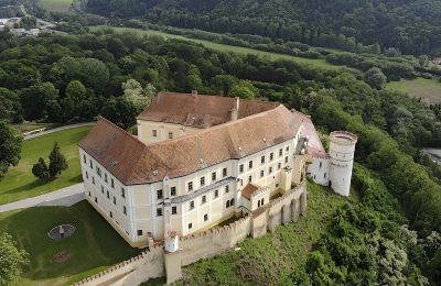 Zámok na predaj Olomoucký kraj:  Dron