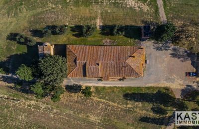 Kláštor na predaj Peccioli, Toscana, Strecha