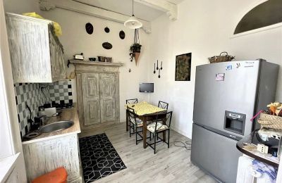 Historická vila na predaj Verbano-Cusio-Ossola, Intra, Piemont:  Kuchyňa