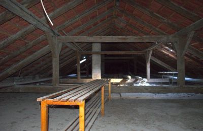 Kaštieľ na predaj Nitriansky kraj, Podkrovie