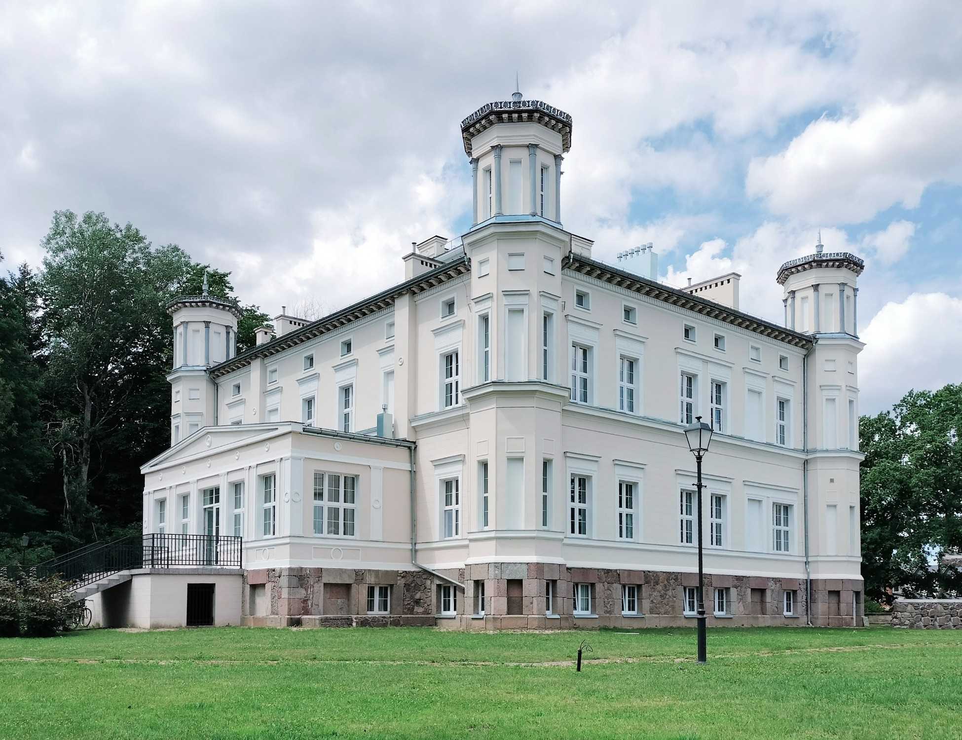 Západné Poľsko: Byt v paláci pri Baltskom mori