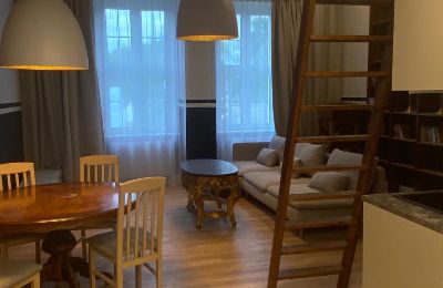 Apartmán v historickej budove na predaj Lubiechowo, Pałac w Lubiechowie, województwo zachodniopomorskie, Widok na salon