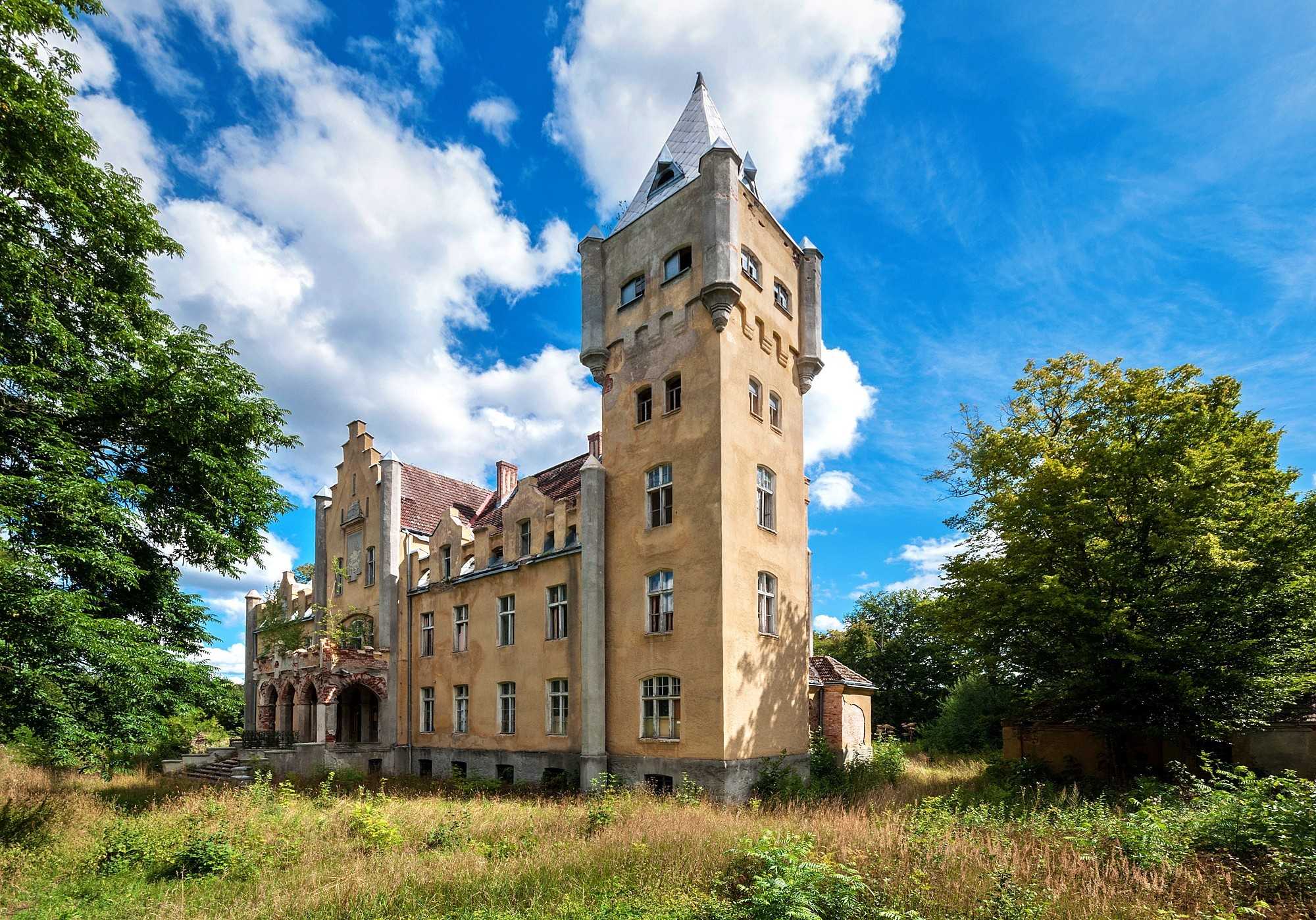 Fotky Starý pruský kaštieľ v Západnom Pomoransku, Poľsko