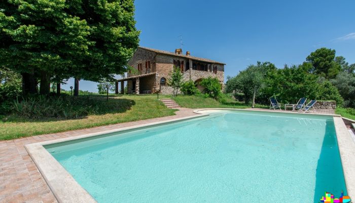 Vidiecky dom na predaj 06059 Todi, Umbria,  Taliansko