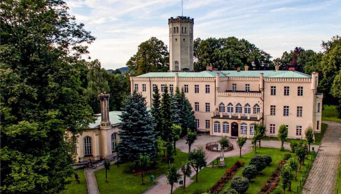 Zámok Mysłakowice, województwo dolnośląskie