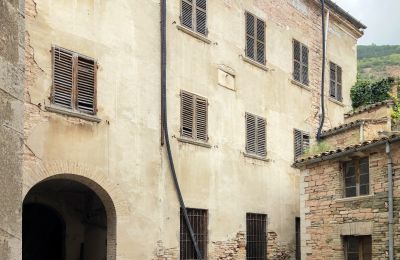 Mestská palác Piobbico, Marche