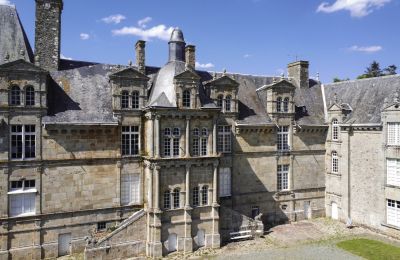 Zámok na predaj Le Mans, Pays de la Loire, Pohľad z prednej strany