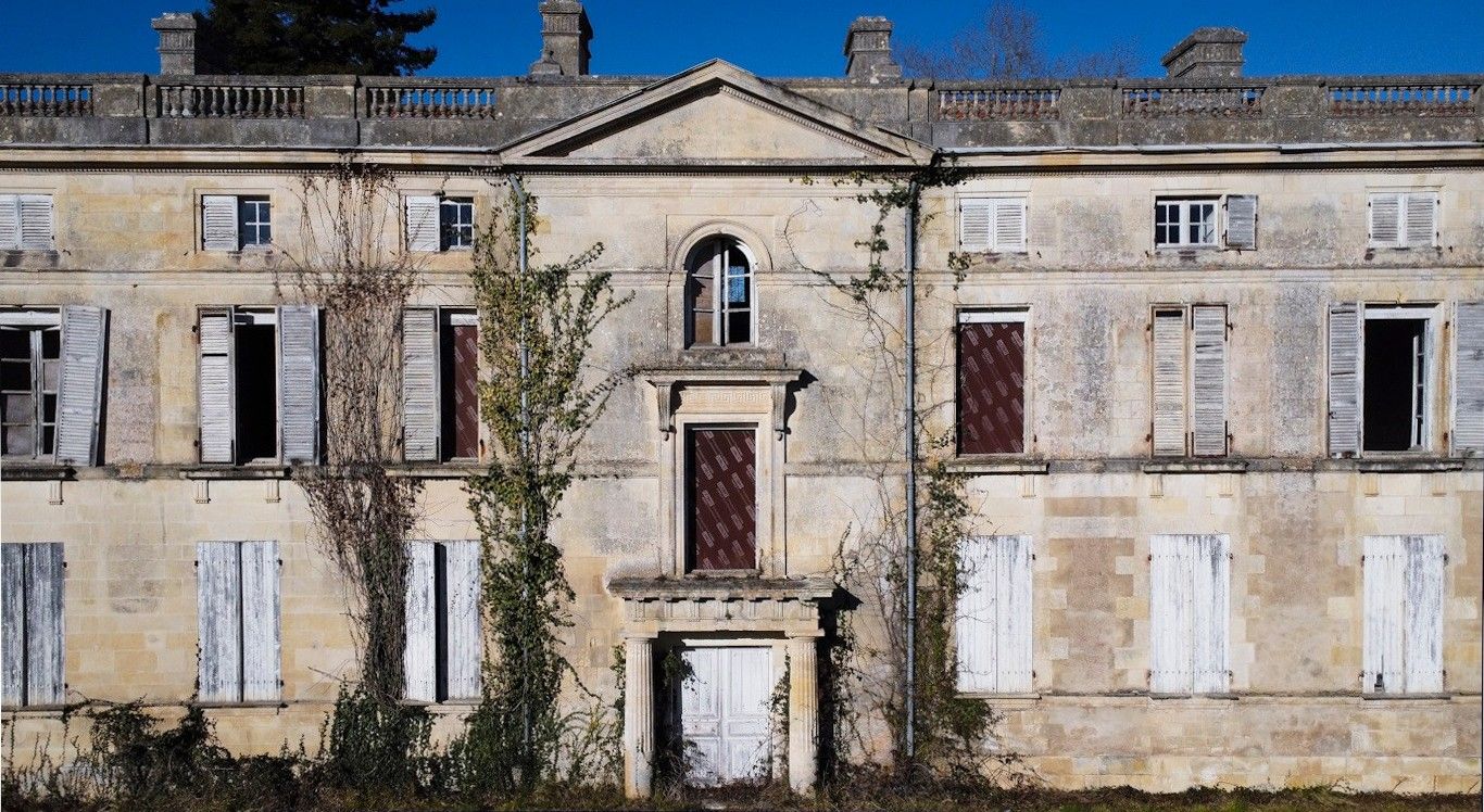 Fotky Bývalé opátstvo s kaštieľom na juhu Francúzska