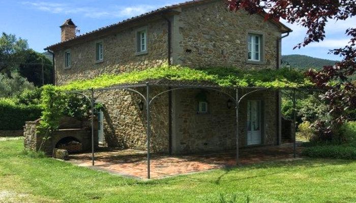 Vidiecky dom na predaj Pergo, Toscana,  Taliansko
