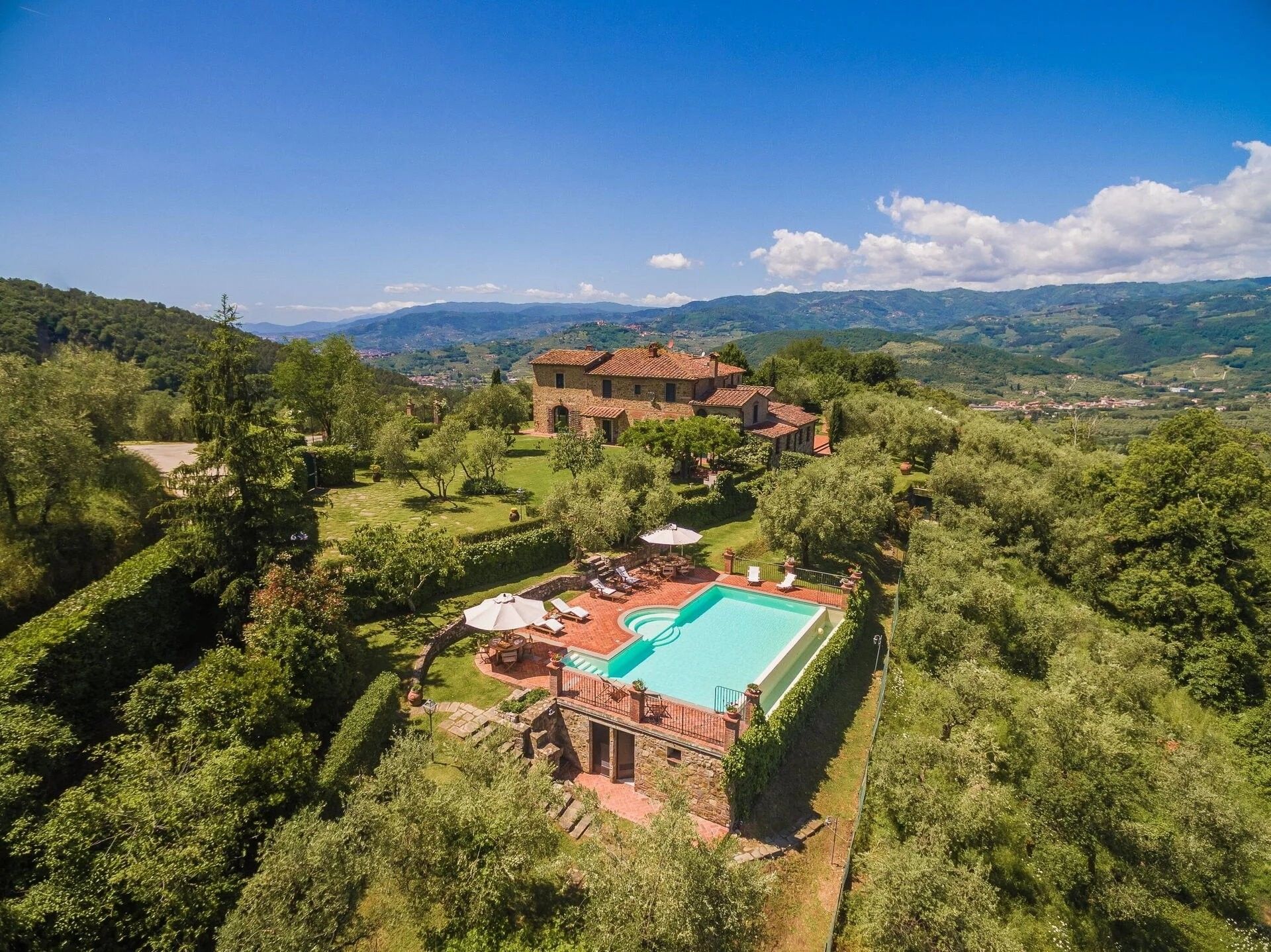 Fotky Toskánska nehnuteľnosť s dvoma vilami v Monsummano Terme