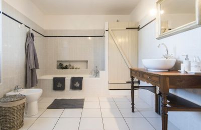 Statok na predaj 11000 Carcassonne, Occitanie:  Kúpeľňa