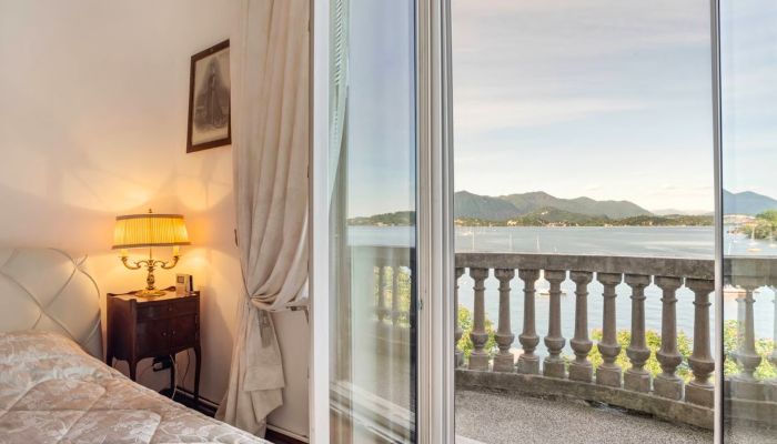 Apartmán v historickej budove na predaj 28040 Lesa, Piemont,  Taliansko