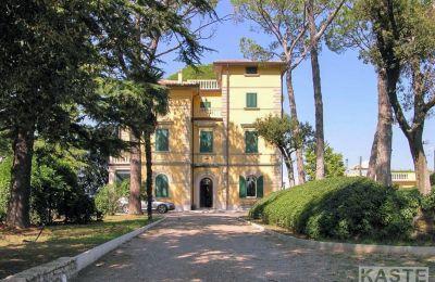 Historická vila na predaj Terricciola, Toscana, Exteriérový pohľad
