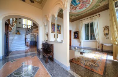 Historická vila na predaj Camogli, Liguria:  Vstupná hala