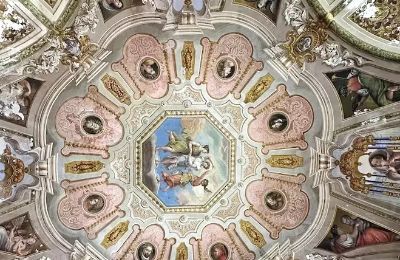 Mestská palác na predaj Cagli, Marche, Detaily