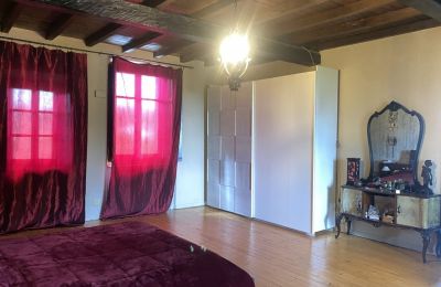 Kaštieľ na predaj Gignese, Via al Castello 20, Piemont, Spálňa