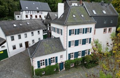 Meštiansky dom na predaj 53945 Blankenheim, Nordrhein-Westfalen, Ansicht Fassade Am Hirtenturm 11
