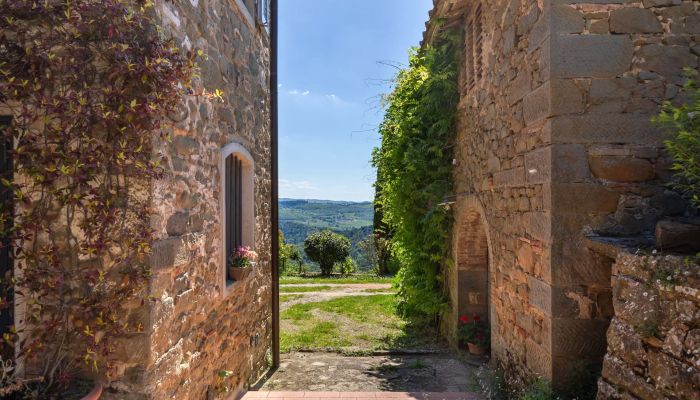 Vidiecky dom na predaj Lamole, Toscana,  Taliansko