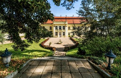 Kaštieľ Trnavský kraj