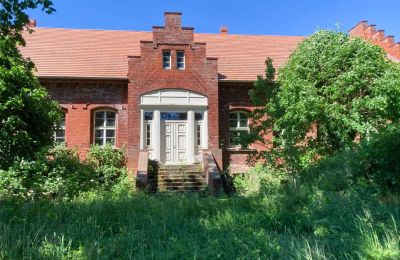 Kaštieľ na predaj 17309 Fahrenwalde,  Friedrichhof 7-8, Mecklenburg-Vorpommern, Vchod