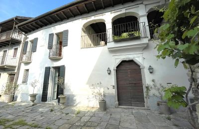 Kaštieľ na predaj 28824 Oggebbio, Località Rancone, Piemont, Fassade