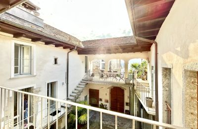 Kaštieľ na predaj 28824 Oggebbio, Località Rancone, Piemont, Dvor