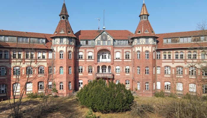 Zámok na predaj Landkreis Spree-Neiße, Kolkwitz,  Nemecko